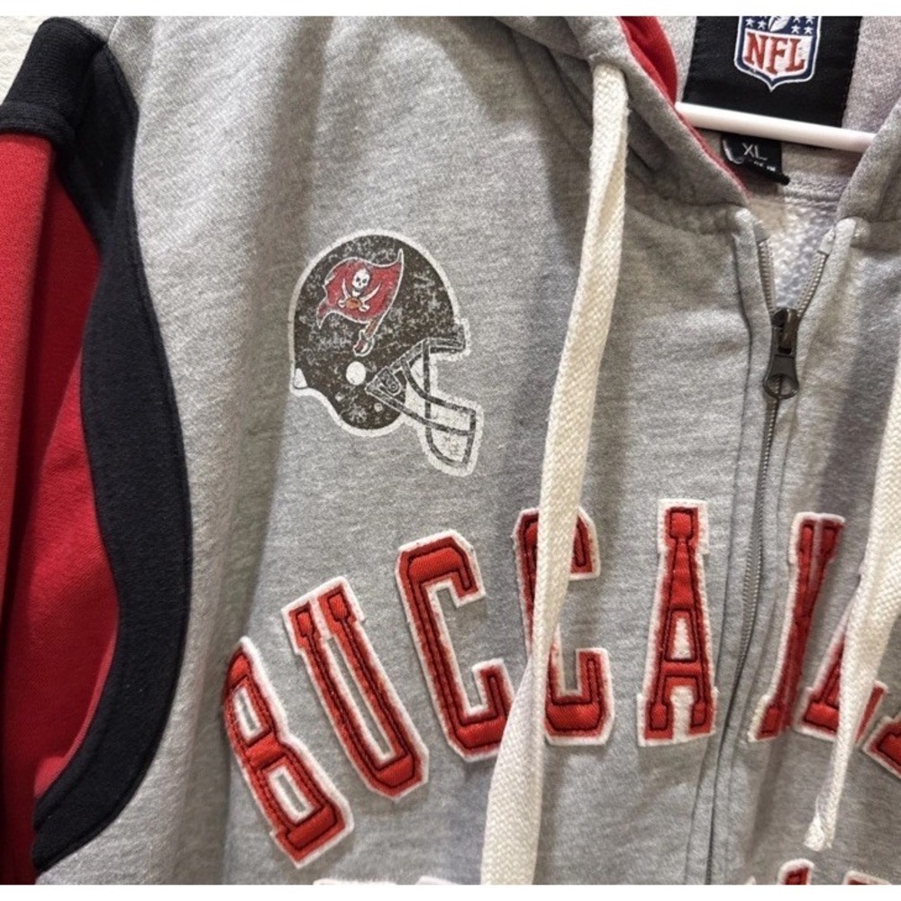 Vintage NFL Tampa Bay Buccaneers Pullover Hoodie XL - Picture 2 of 8